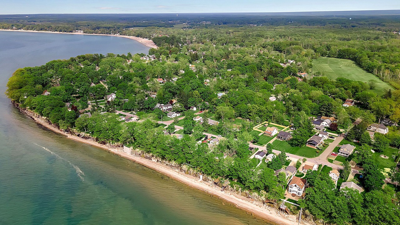 Photo of Outdoor in Lake Erie Beach