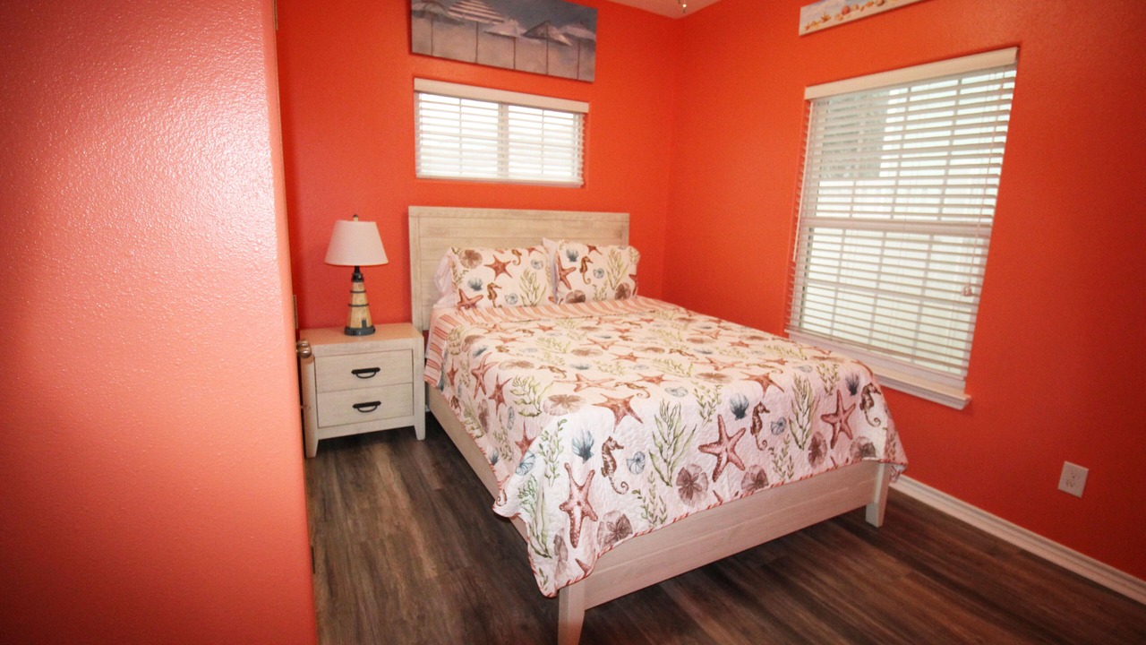 Photo of Bedroom in Safe Harbor