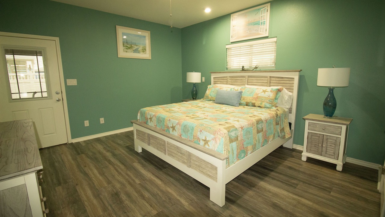 Photo of Bedroom in Safe Harbor