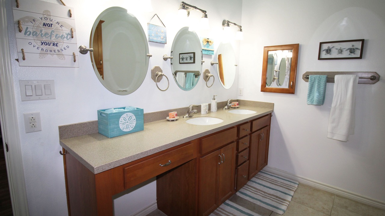 Photo of Bathroom in Safe Harbor