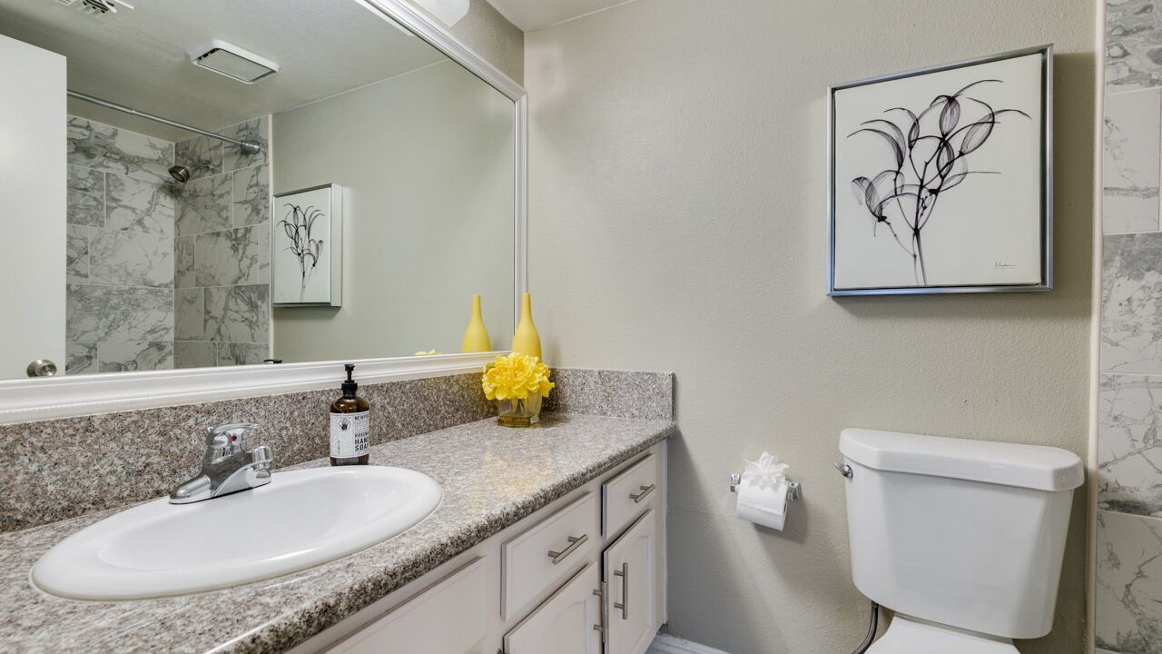 Photo of Bathroom in Green Valley North