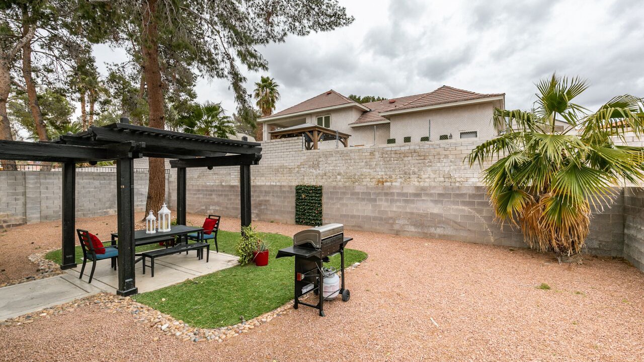 Photo of Outdoor in Green Valley North