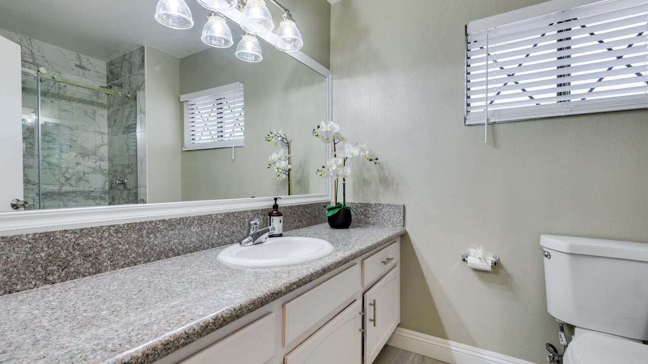 Photo of Bathroom in Green Valley North