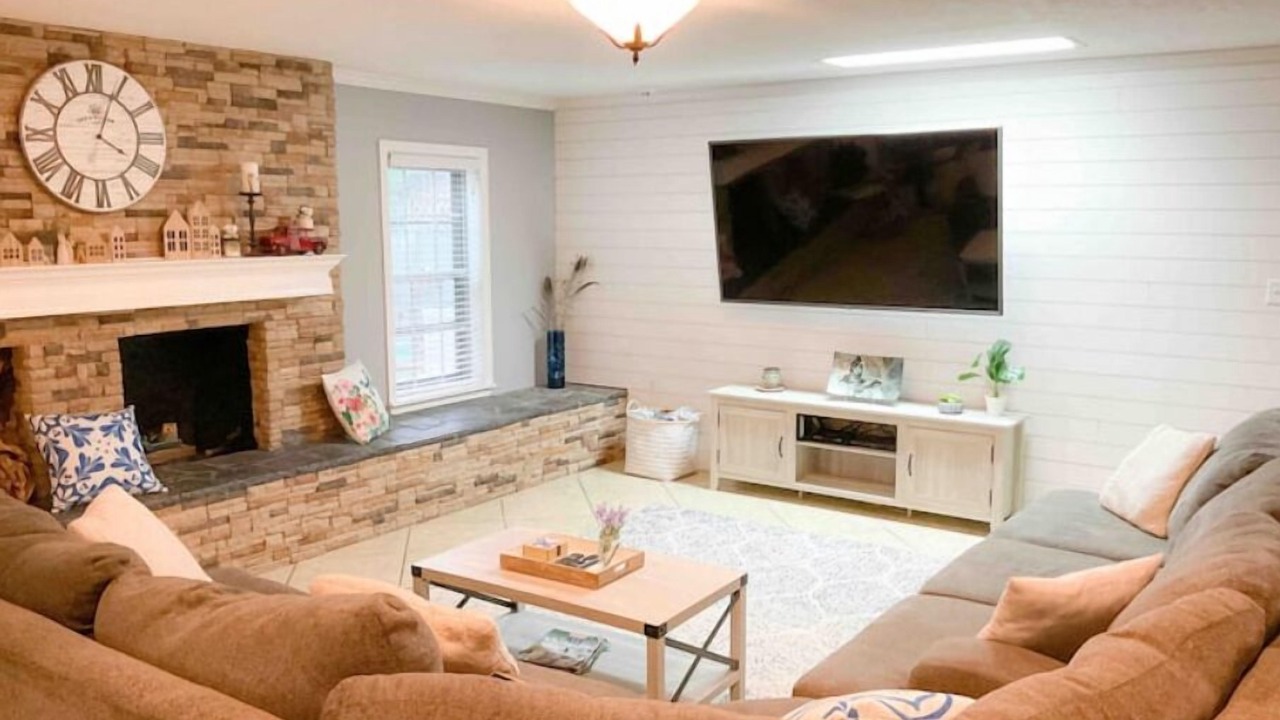 Photo of Bedroom in Carter's Grove