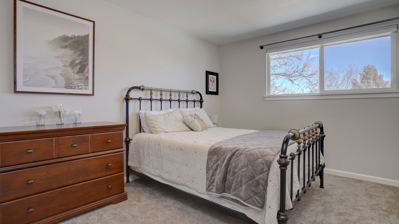 Photo of Bedroom in Acres Green
