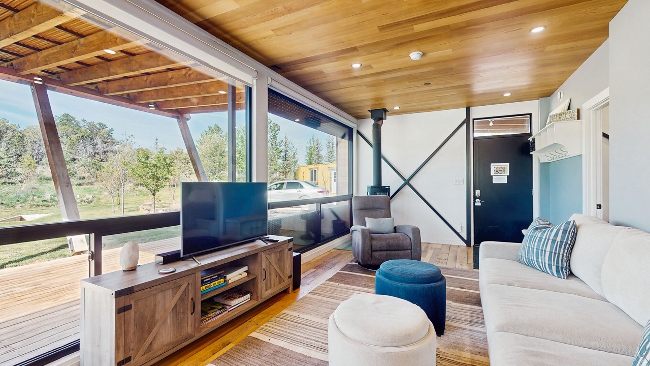 Photo of Livingroom in Carbondale