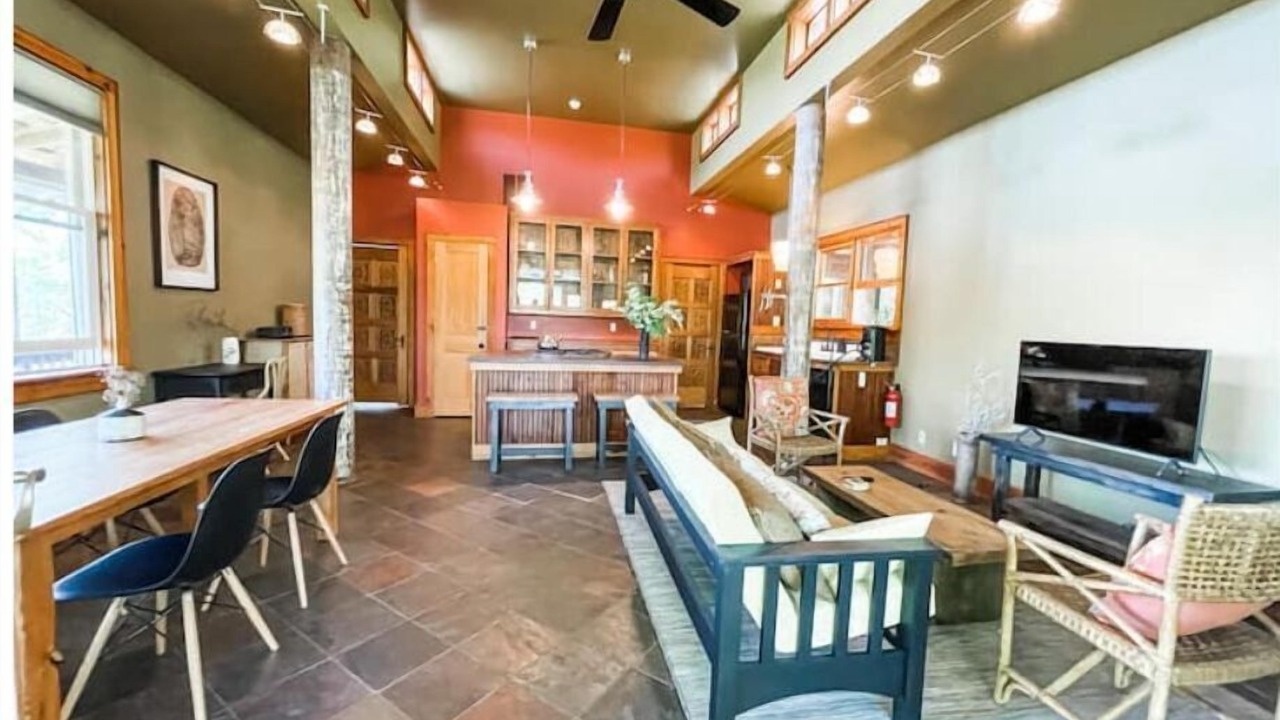 Photo of Livingroom in Batesville