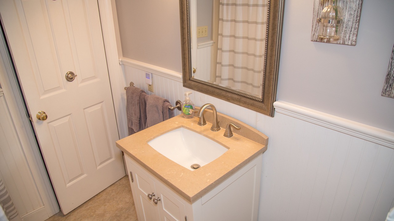 Photo of Bathroom in East Earl