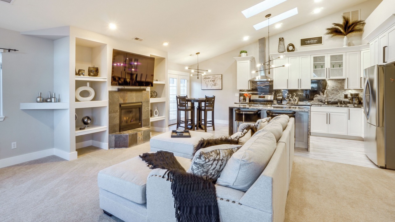 Photo of Livingroom in Golden