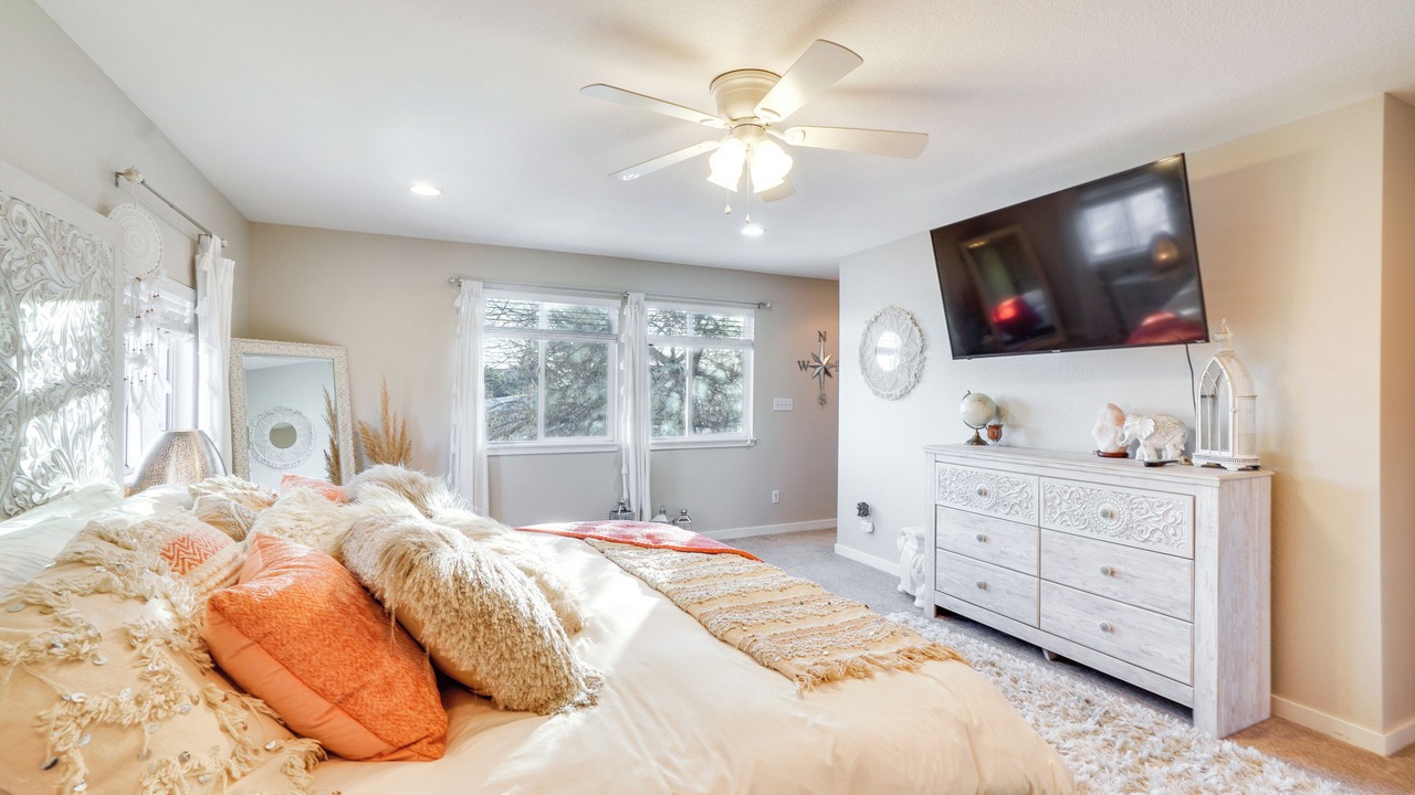 Photo of Bedroom in Golden