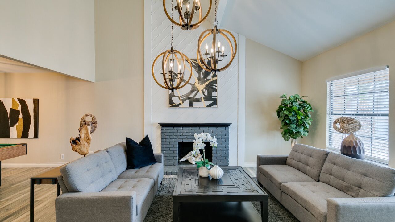 Photo of Livingroom in Green Valley North