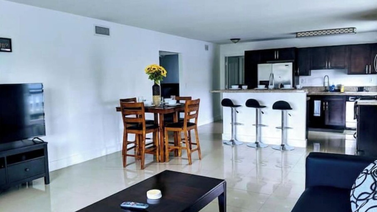 Photo of Livingroom in Riverside Park