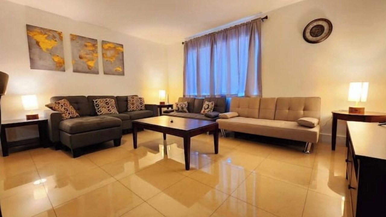 Photo of Livingroom in Riverside Park