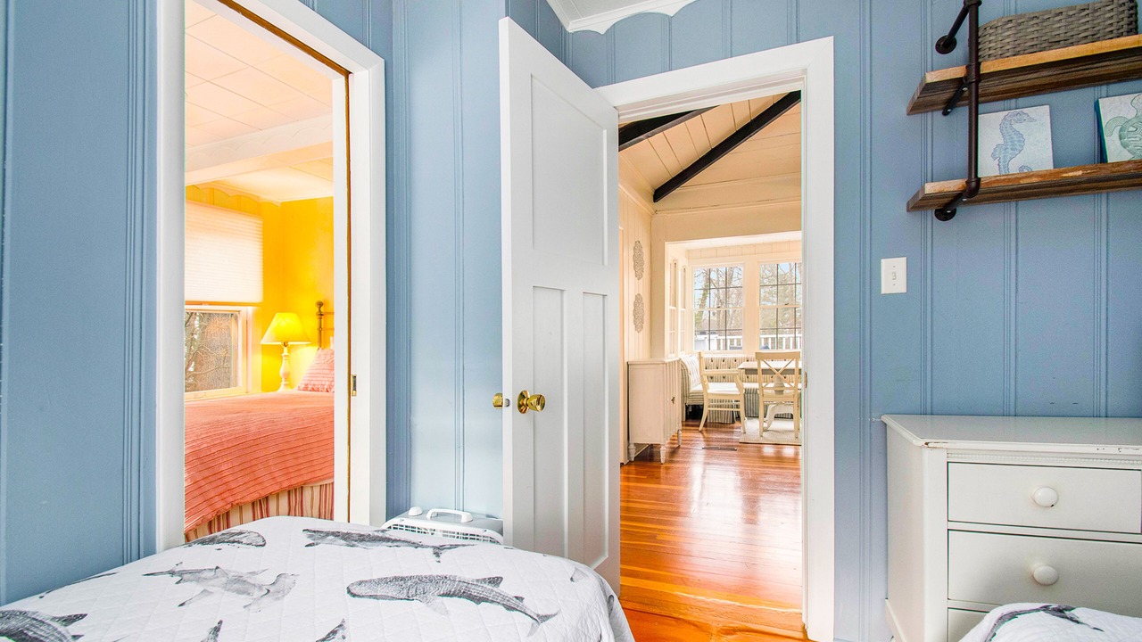 Photo of Bedroom in Grand Beach