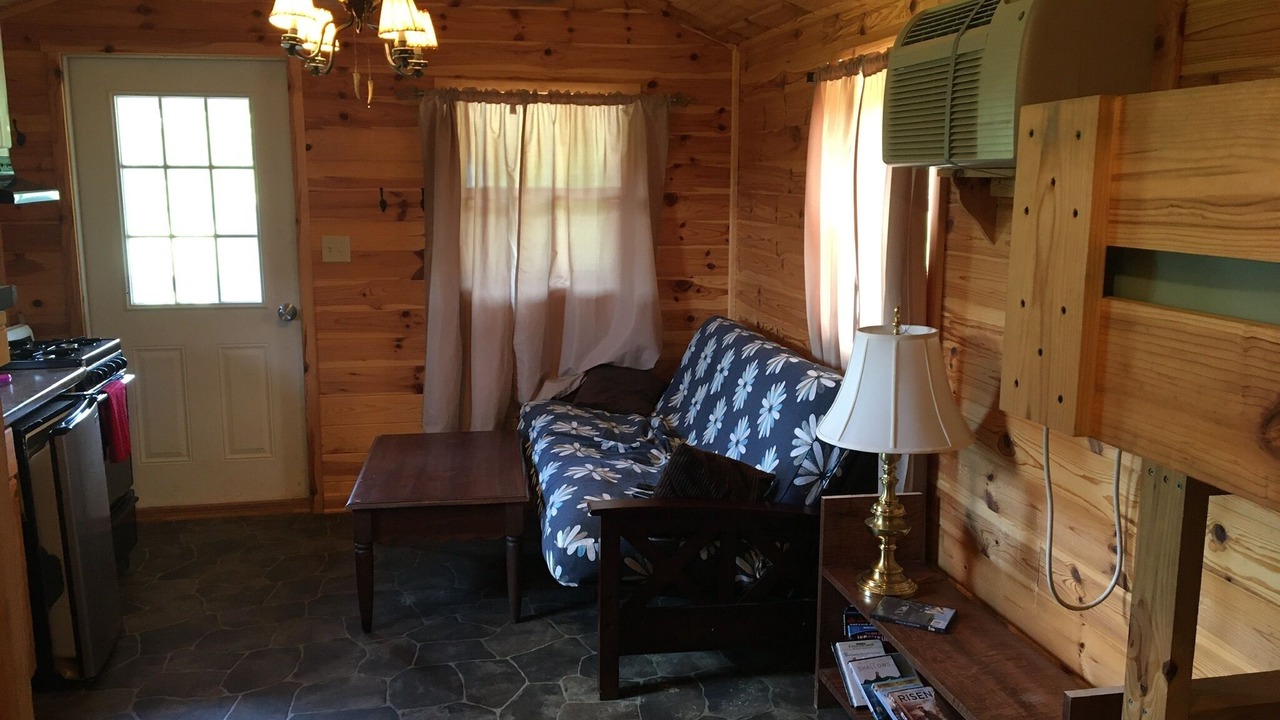 Photo of Livingroom in Galeton