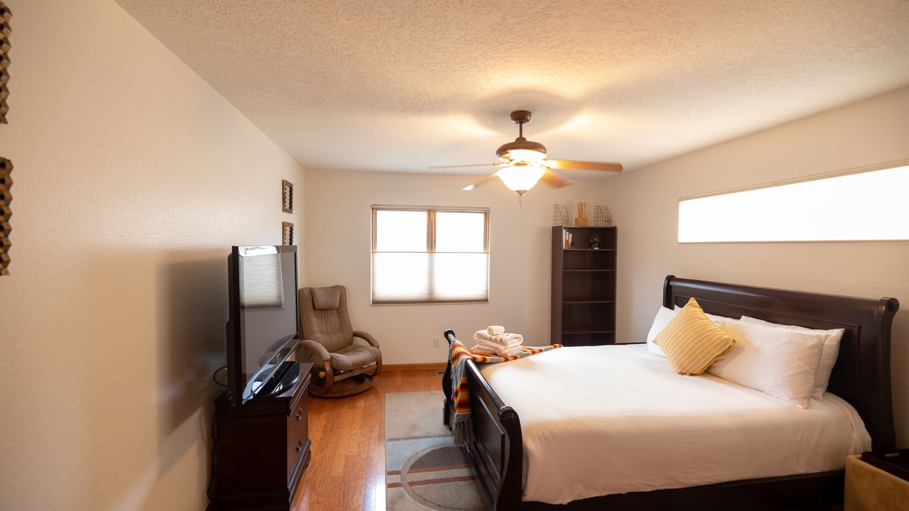 Photo of Bedroom in Northeast Heights