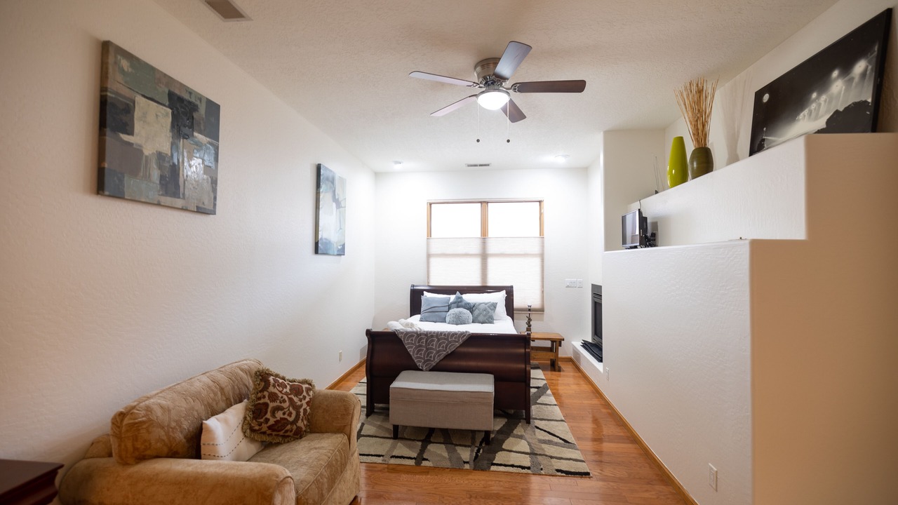 Photo of Livingroom in Northeast Heights