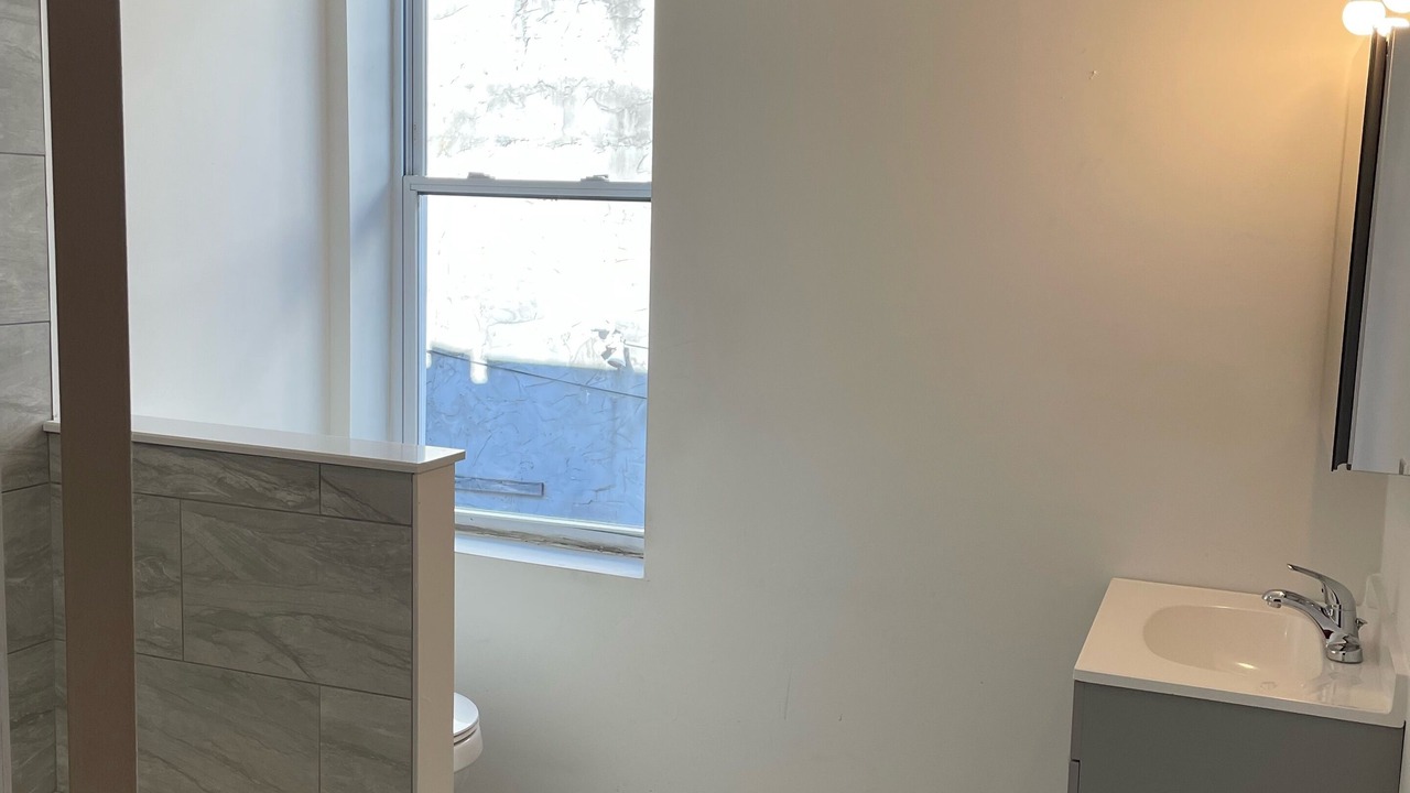 Photo of Bathroom in North Philadelphia West