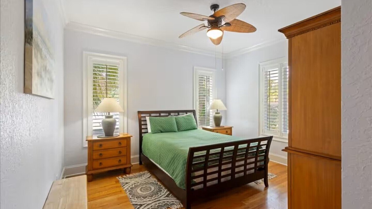 Photo of Bedroom in Demere Park