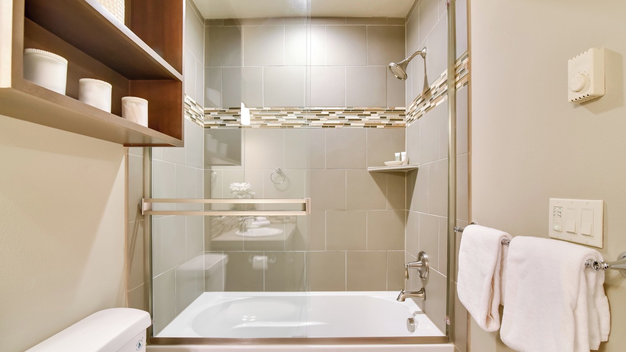 Photo of Bathroom in Goose Hollow