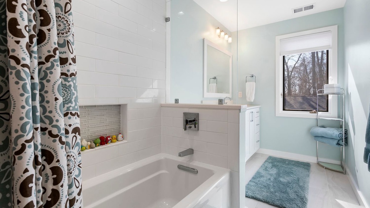 Photo of Bathroom in Valley Forge