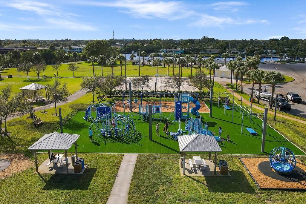 Photo of Others in North Palm Beach