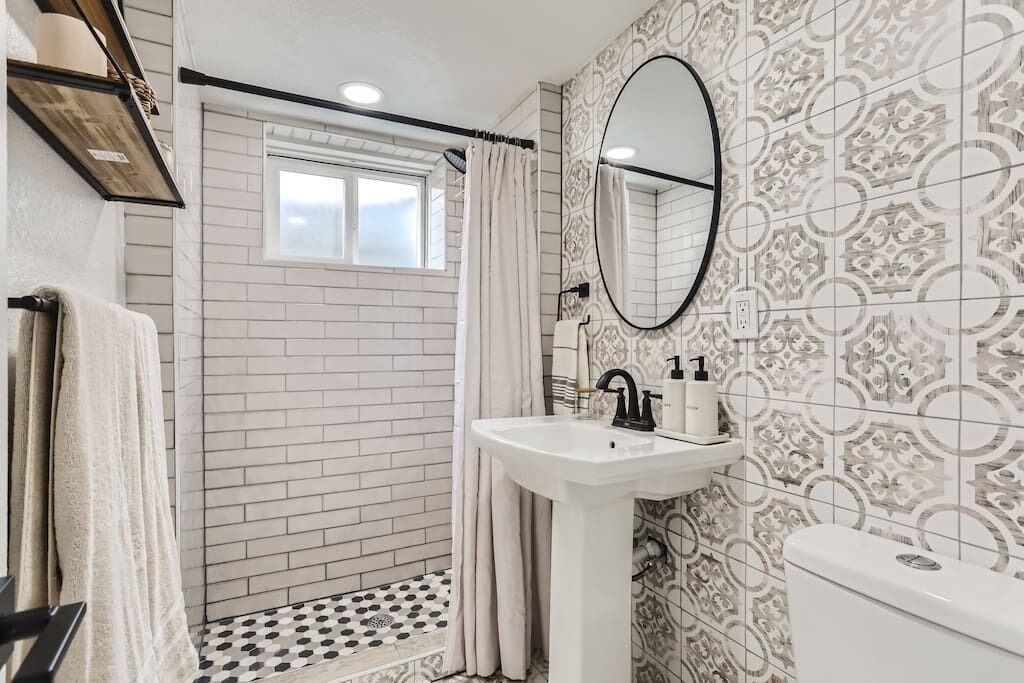 Photo of Bathroom in Alta Vista Area
