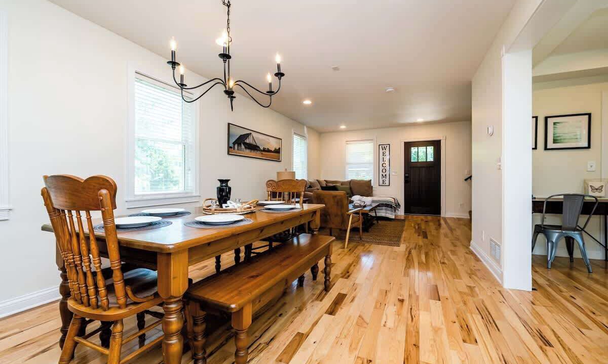 Photo of Bedroom in Three Oaks