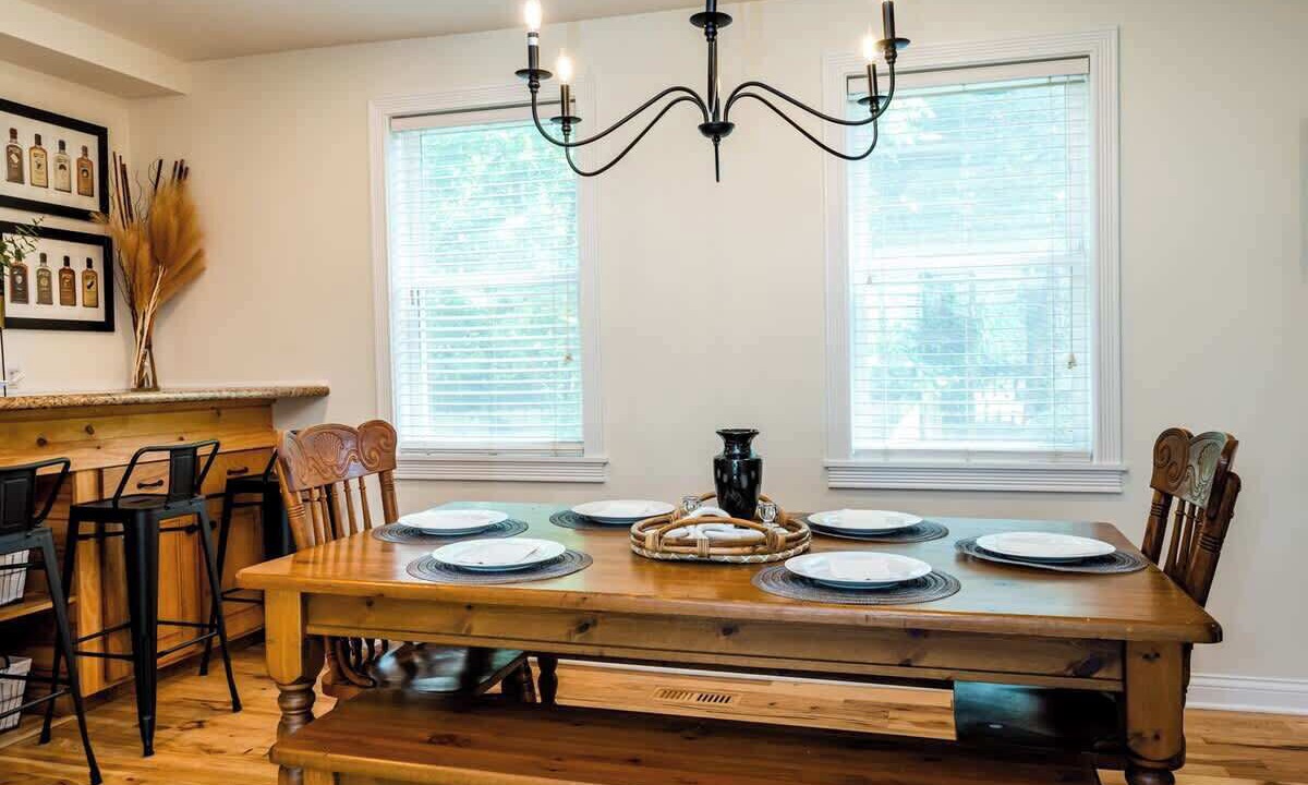 Photo of Bedroom in Three Oaks