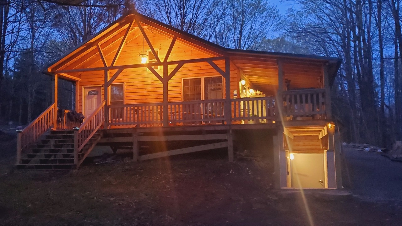 Photo of Outdoor in Town of Amboy