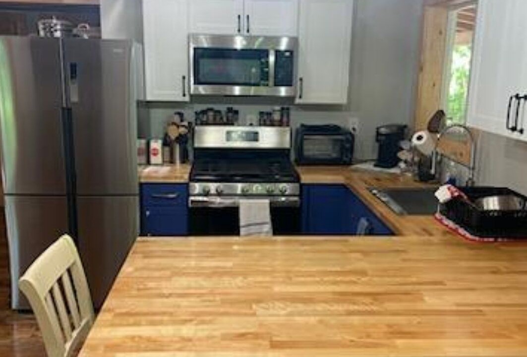 Photo of Kitchen in Town of Amboy
