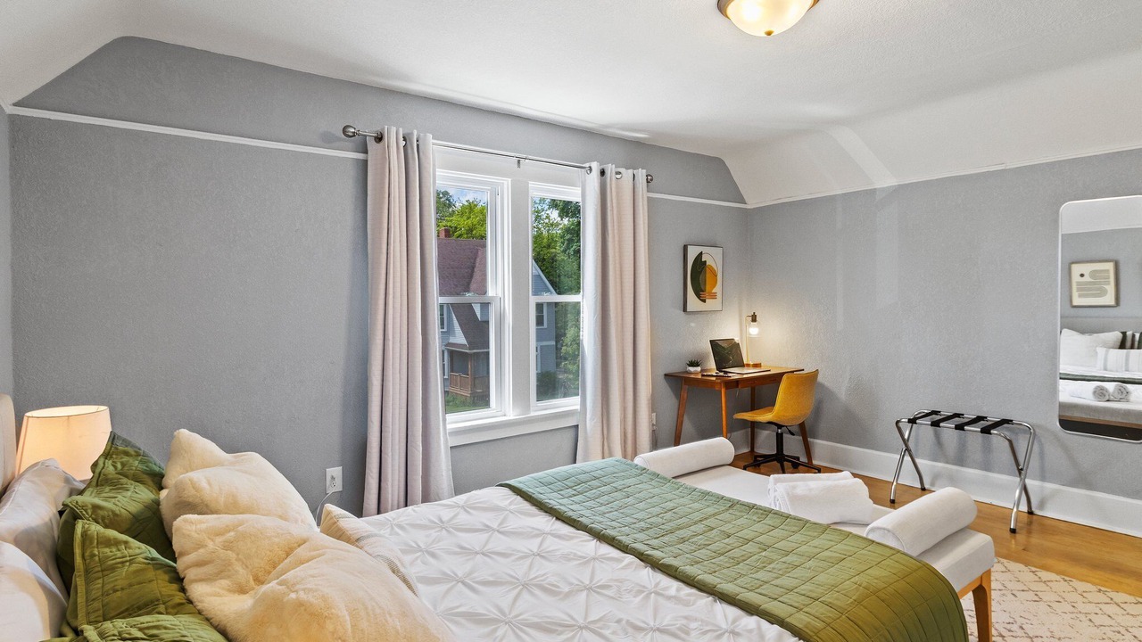 Photo of Bedroom in Milwaukee