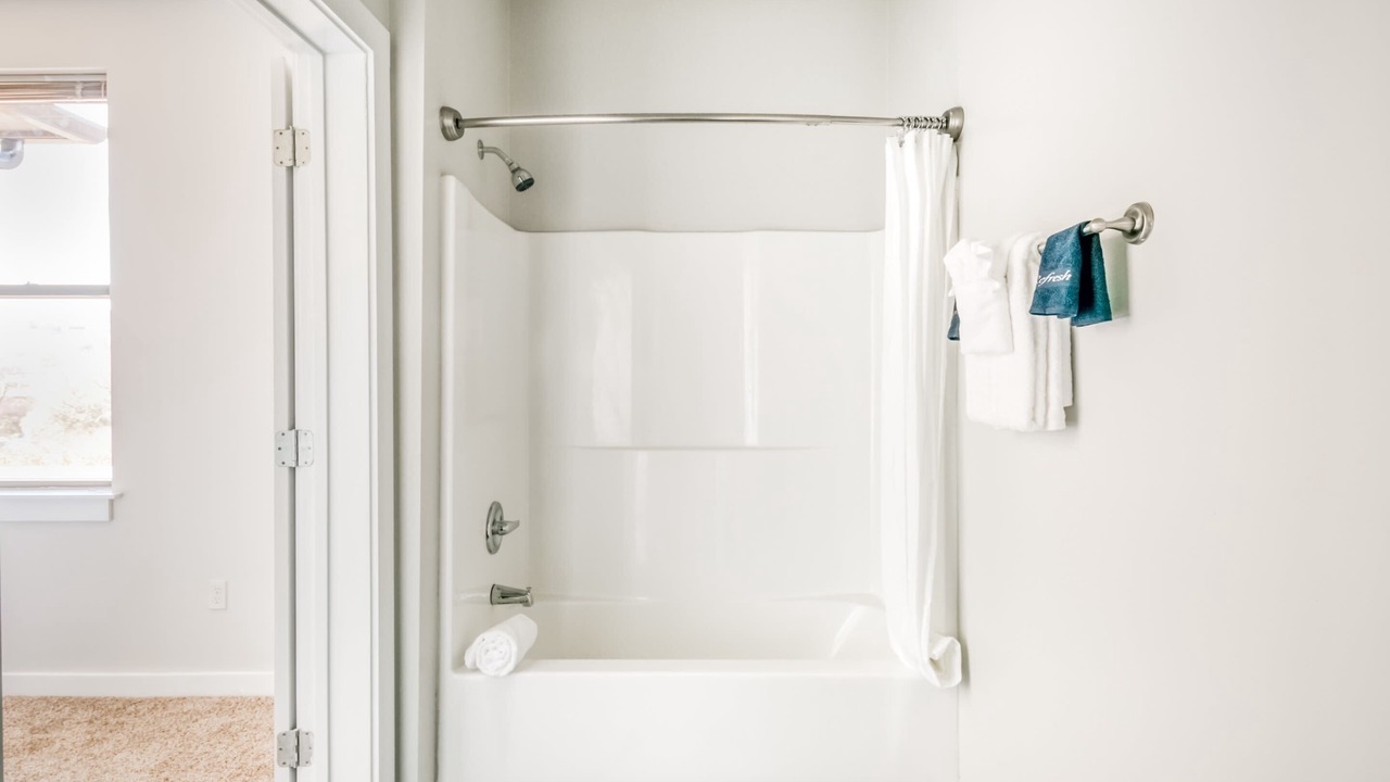 Photo of Bathroom in Music Row