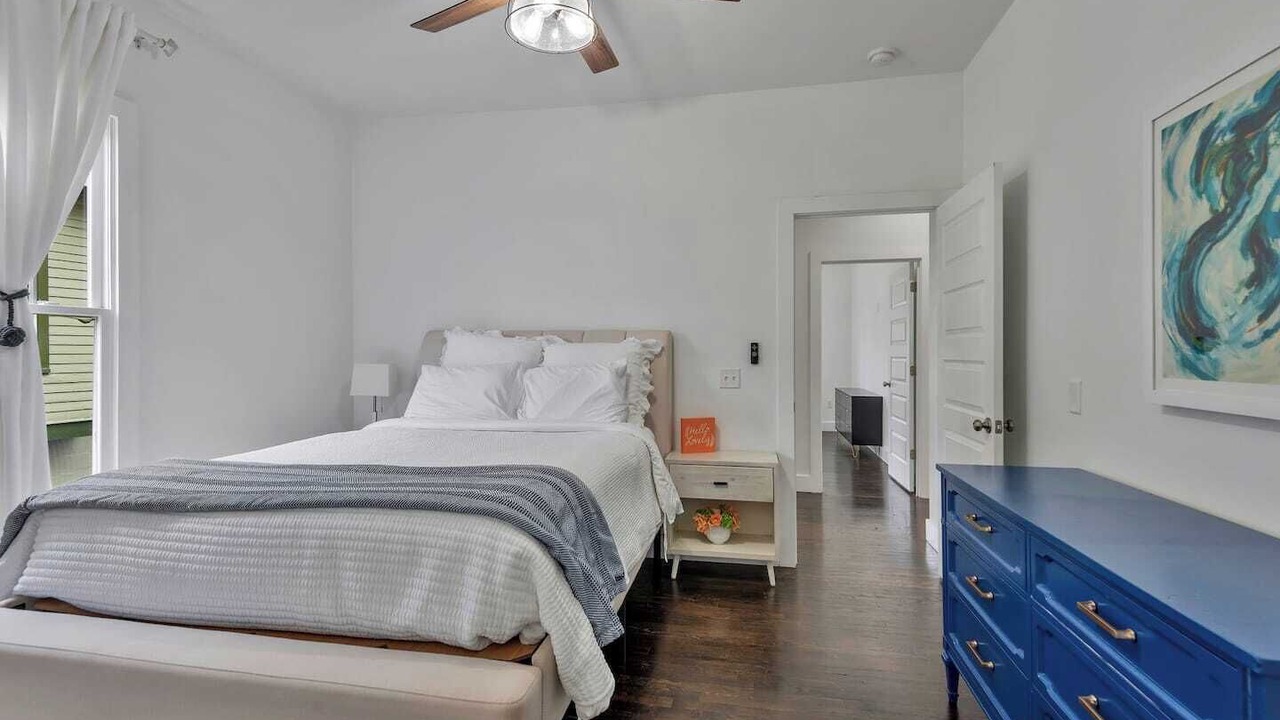 Photo of Bedroom in Eighth Avenue