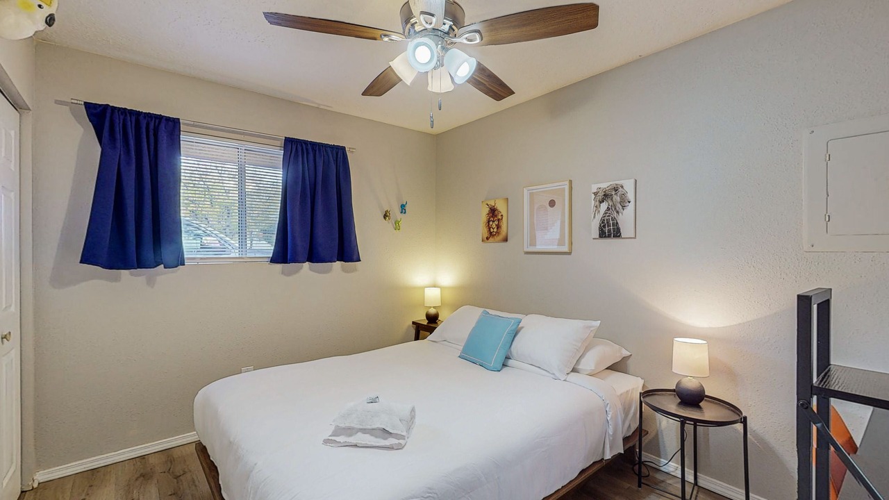 Photo of Bedroom in Uptown