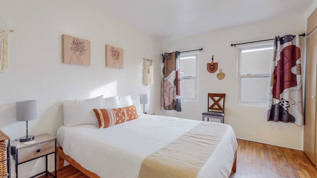 Photo of Bedroom in Nob Hill