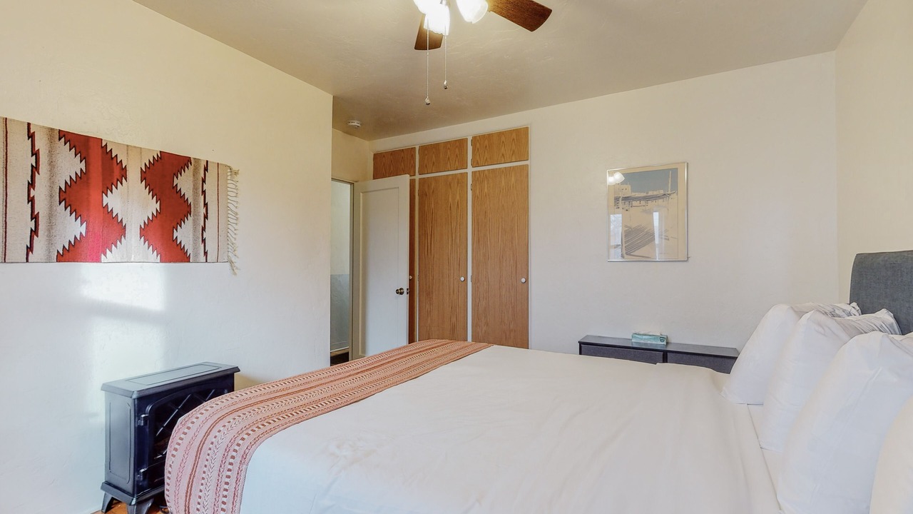 Photo of Bedroom in Nob Hill