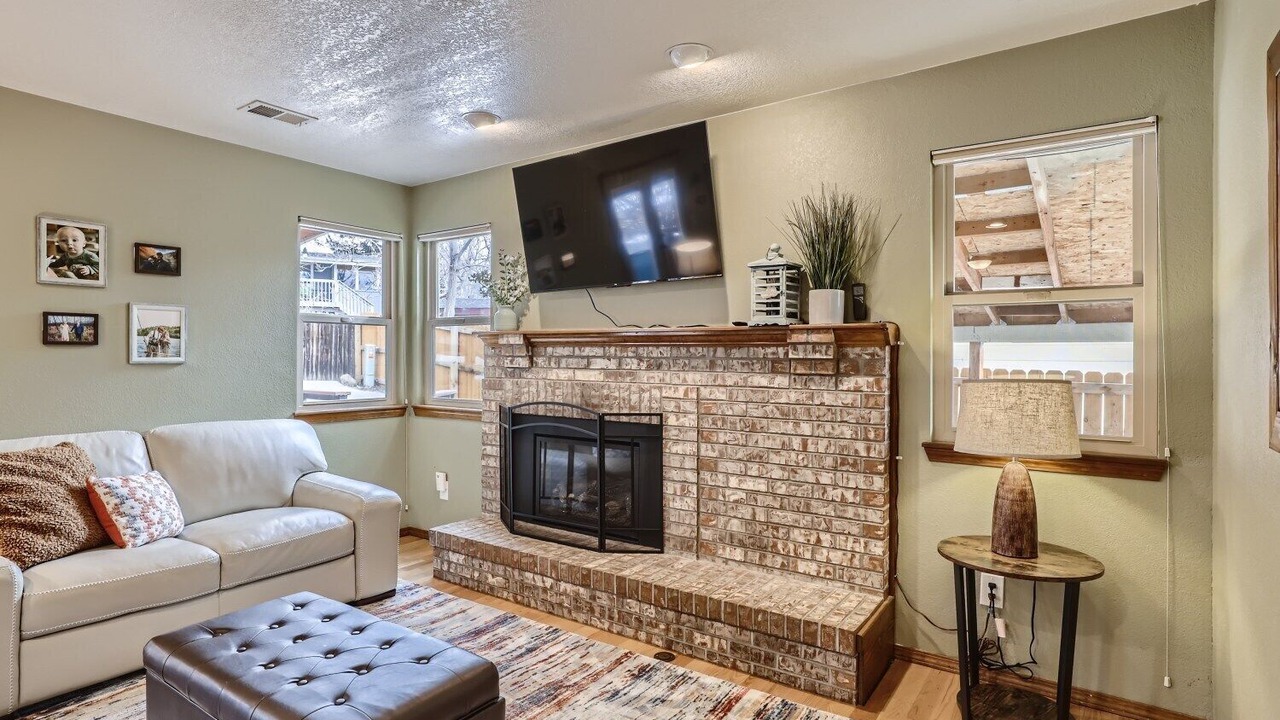 Photo of Livingroom in Ralston Valley