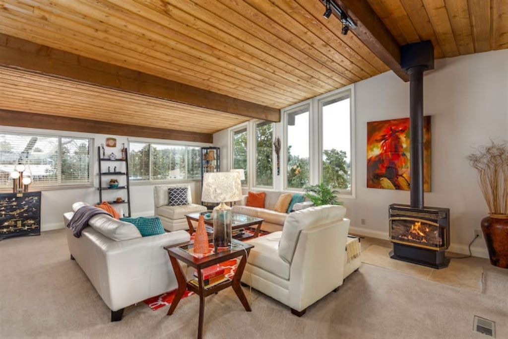 Photo of Livingroom in Golden