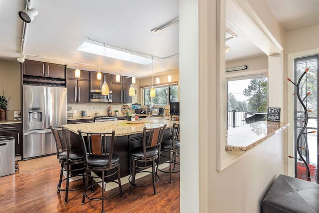 Photo of Kitchen in Golden