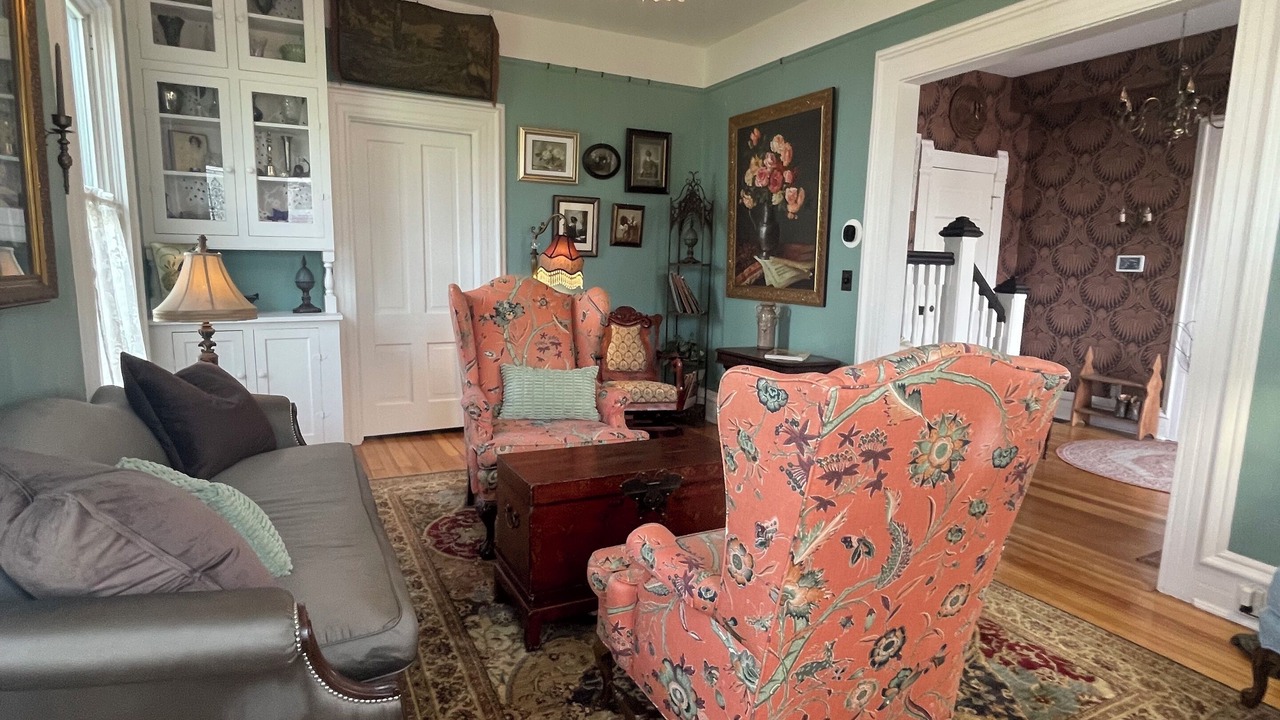 Photo of Livingroom in Cobden