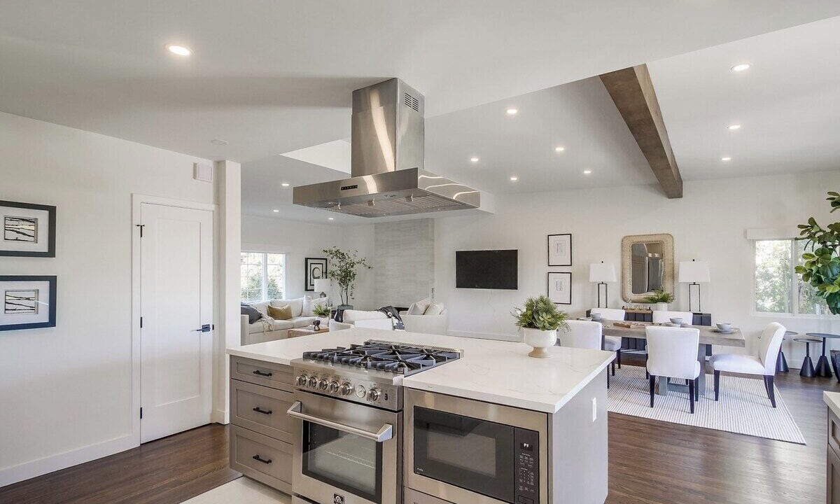 Photo of Kitchen in Loma Portal