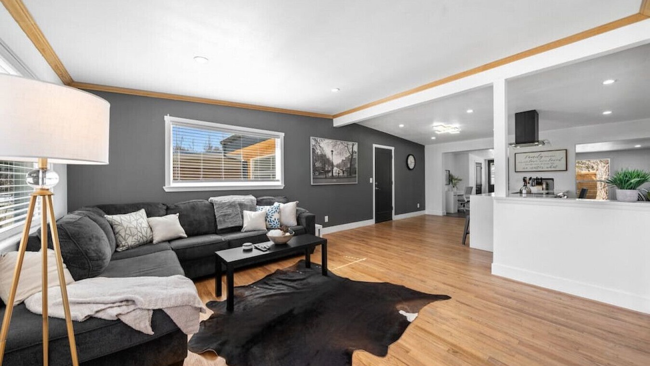 Photo of Livingroom in Alta Vista Area