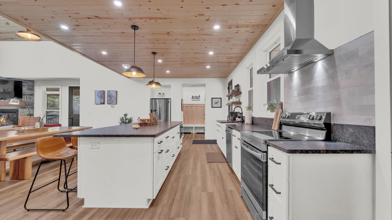 Photo of Kitchen in Logan