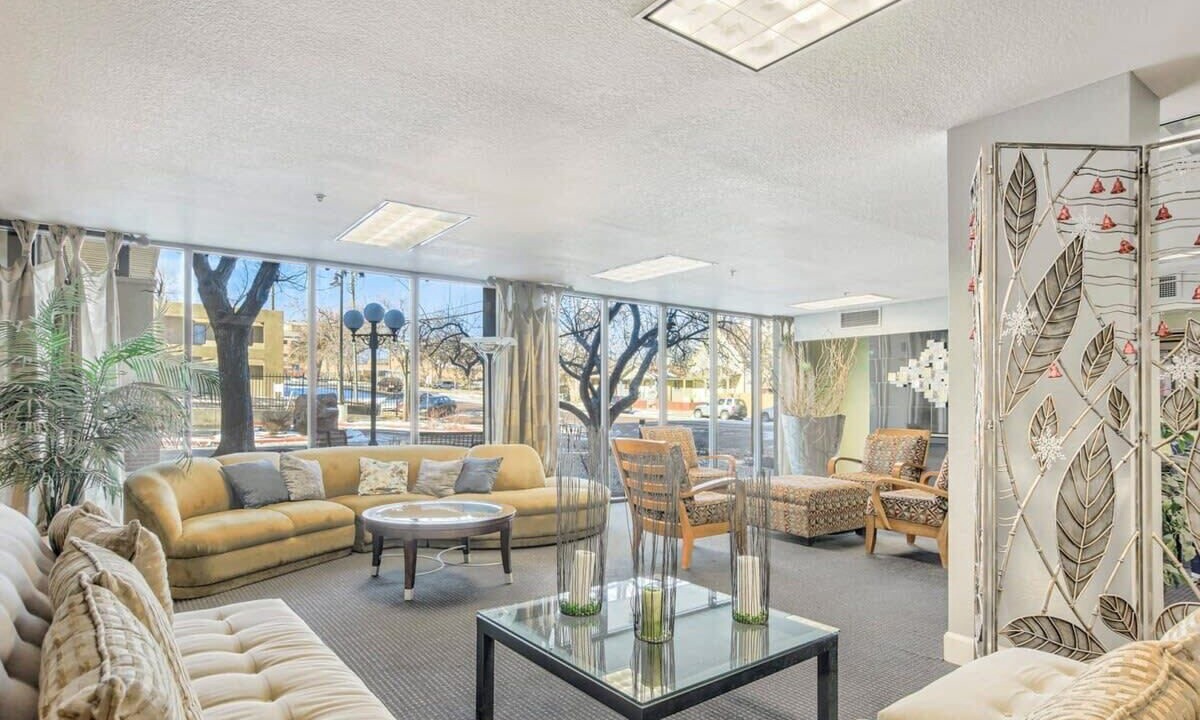 Photo of Livingroom in Central Colorado Springs