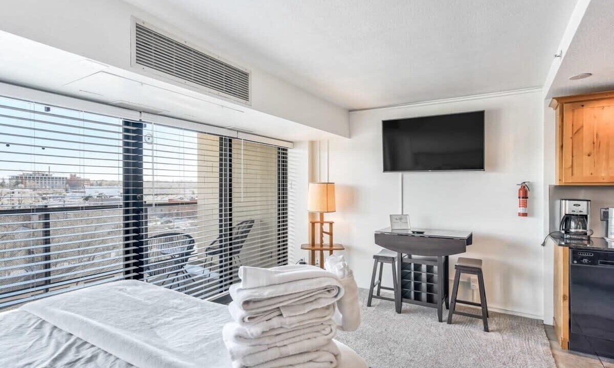 Photo of Bedroom in Central Colorado Springs