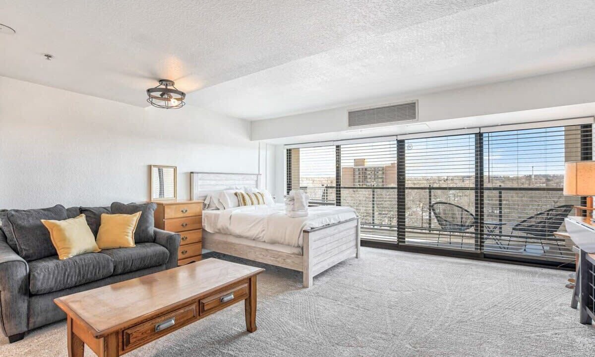 Photo of Bedroom in Central Colorado Springs