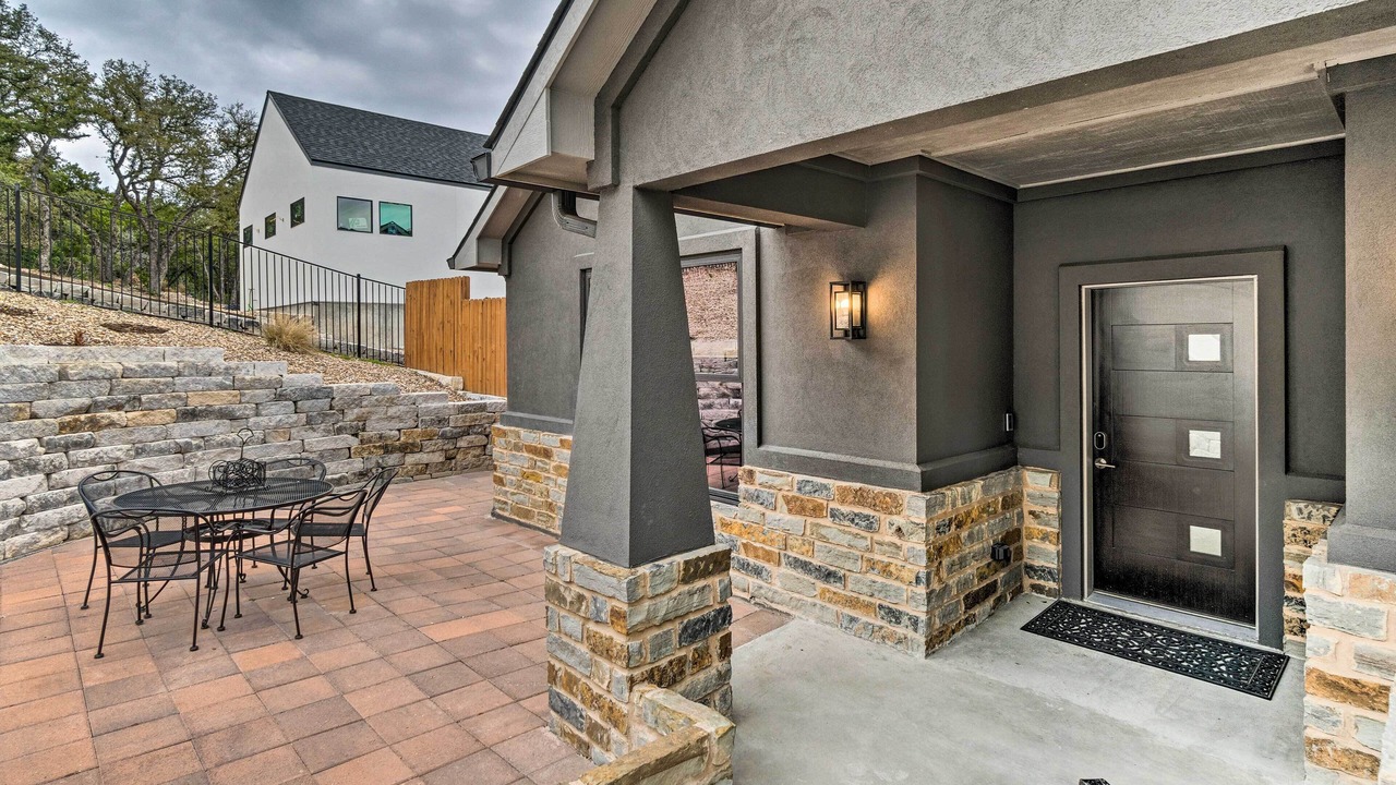 Photo of Outdoor in Comanche Trail Estates