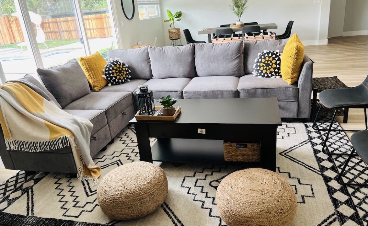 Photo of Livingroom in Elk Grove