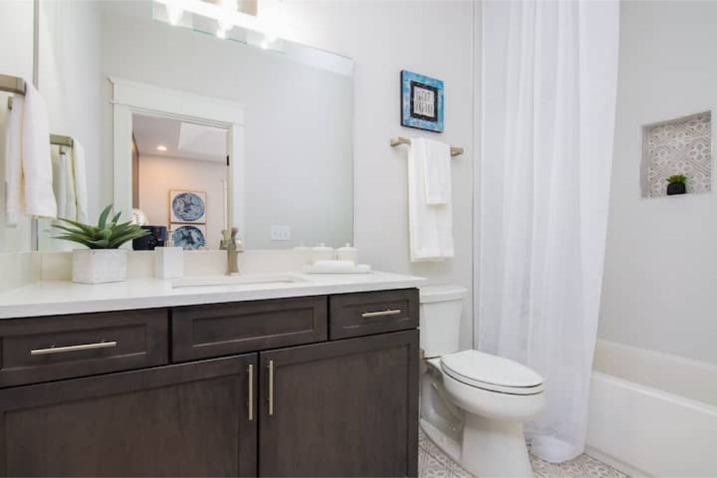 Photo of Bathroom in Salemtown